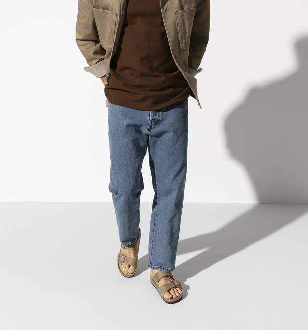 552813_f_look_m-1.jpg